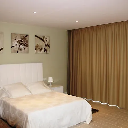 Prime Homes Puerto Cruz Central Deluxe Apt. بويرتو ذي لا كروز